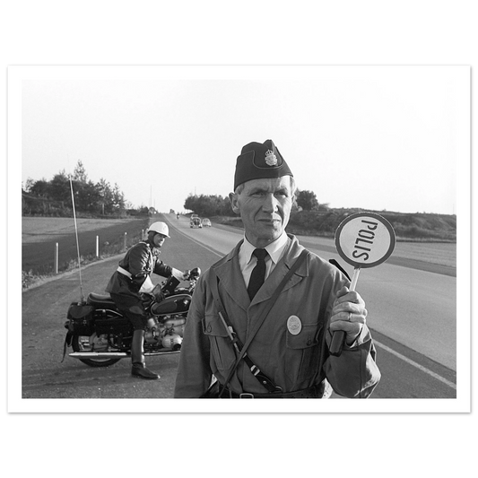 5ba6dda0-44d1-4a49-b87e-54cbeae5da28