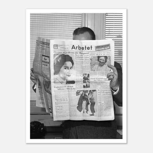 Arbetet retro vintage tidningar tavla poster postrar