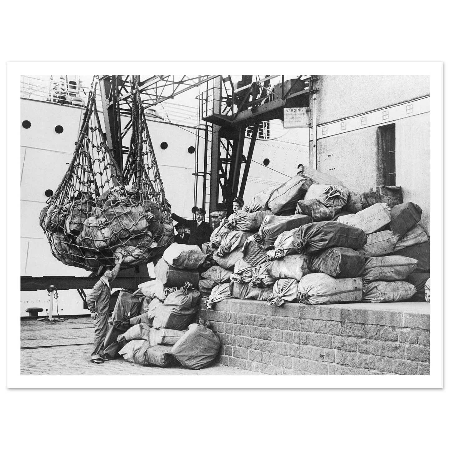 0ef3f9ec-d2ed-4b29-aac5-d2dc7e8adaf3