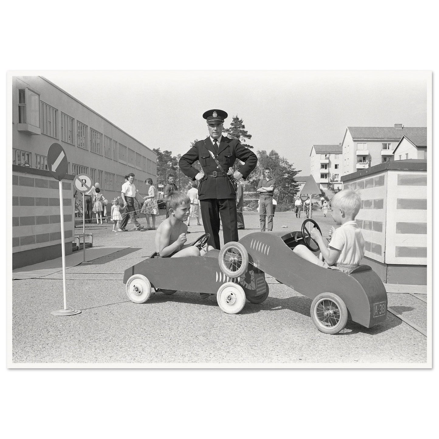 35679b9f-c6da-49d7-8b96-72327afbfaf2