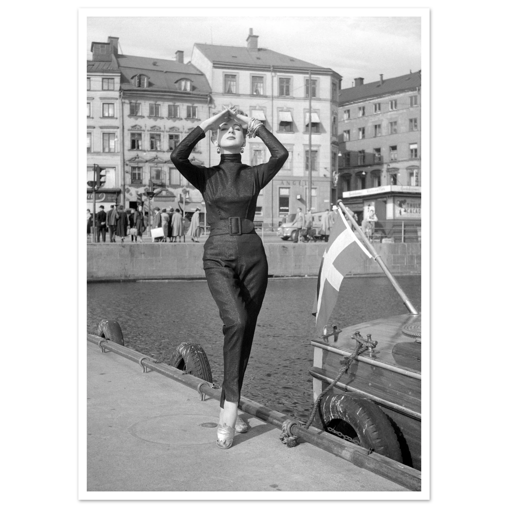 4b923b71-c96f-41d3-a159-f09b32b922de