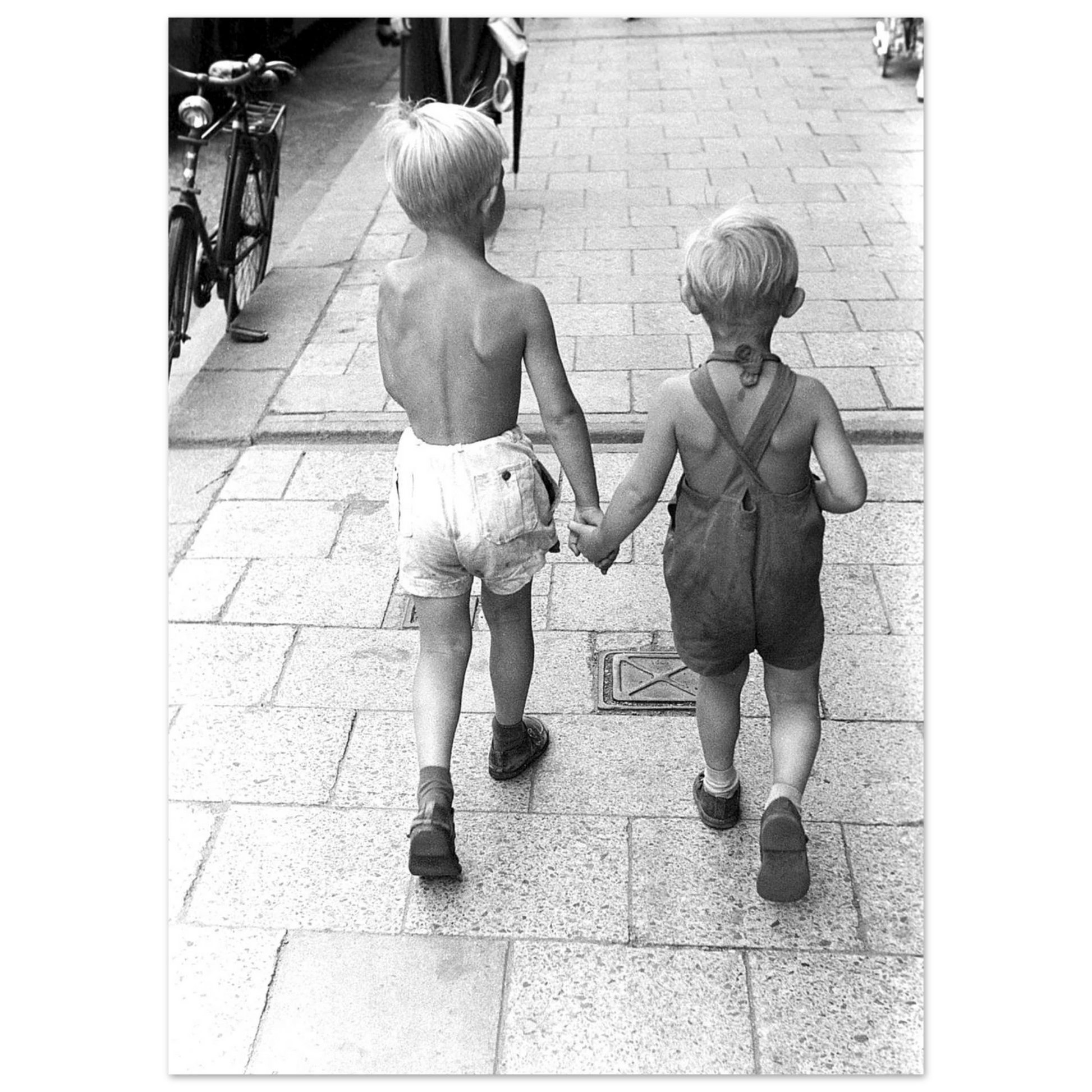 6a63c355-45c2-4698-85d6-2ce1833559e8