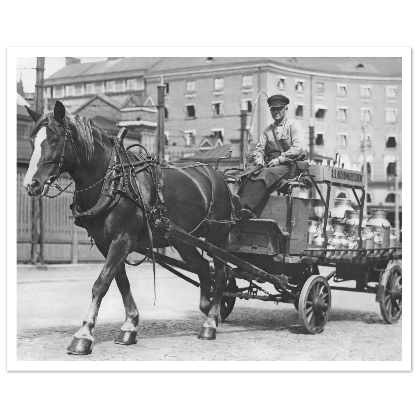 737854cb-6e2d-402c-b25b-43dcaf60d789