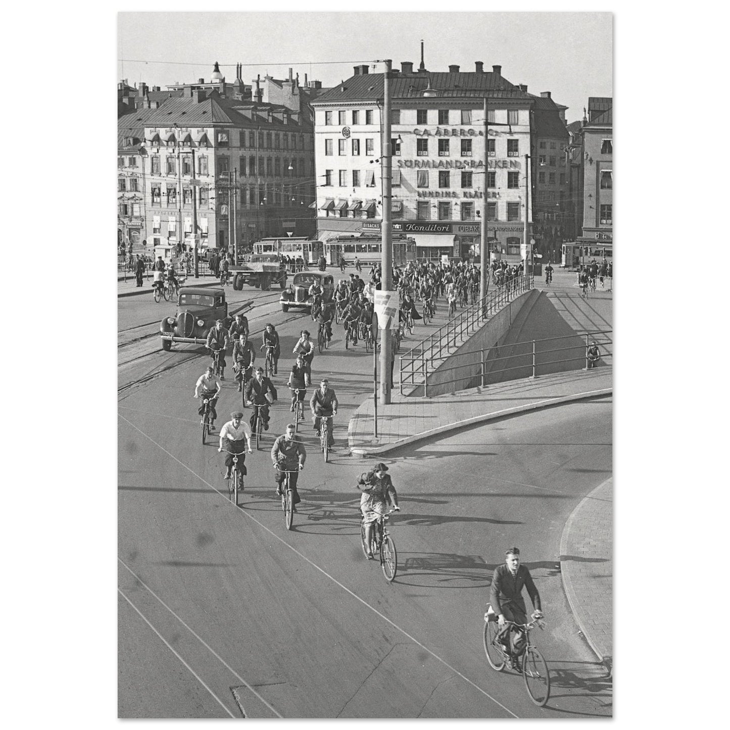 7db34741-122d-4962-96bb-43b659f91e87