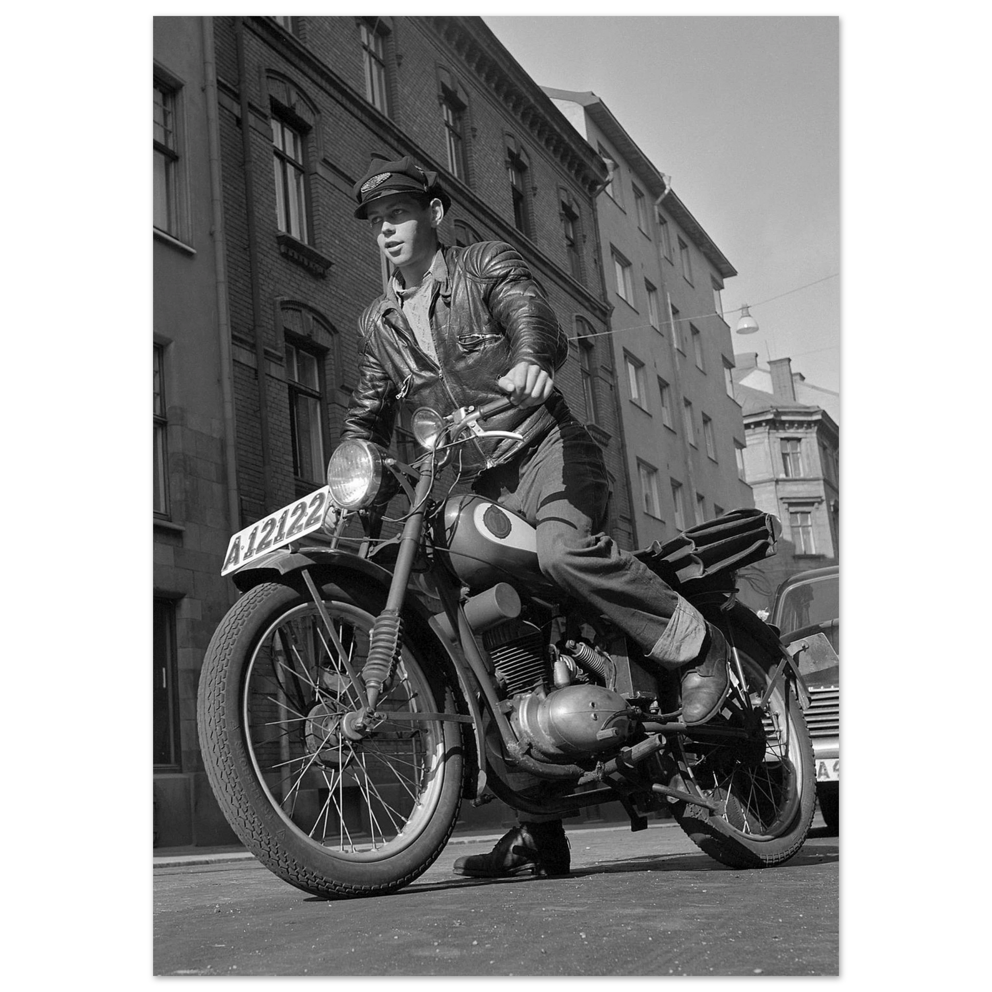 82b05ebf-d703-489e-b5e8-eb5c0b51c25c