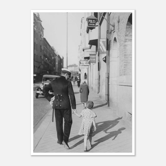 Poster polis postrar polisen gulliga bilder Stockholmsbilder vintage nostalgi affisch gamla foton
