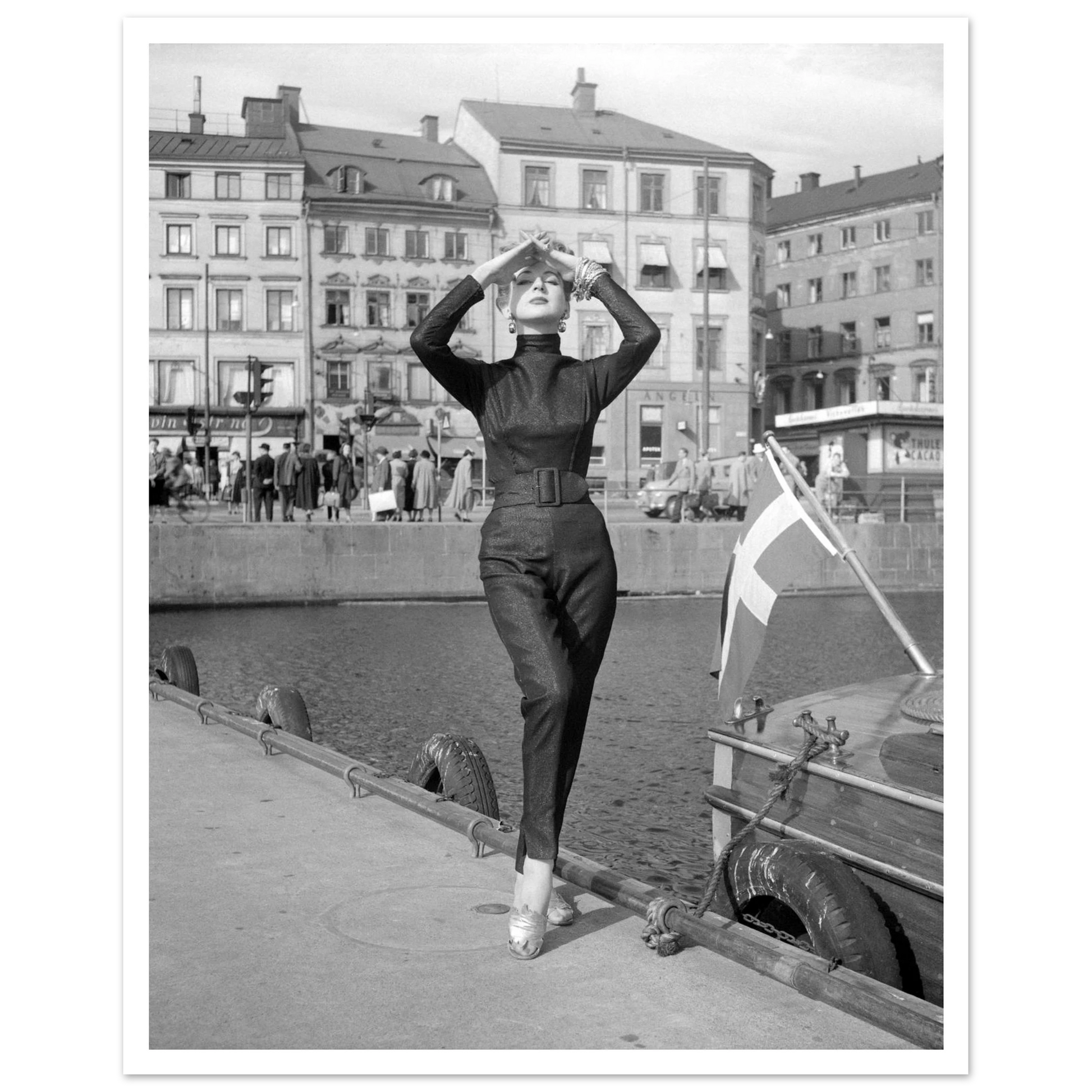 8aee26f2-1346-4aab-aa5b-3c04722e74d9