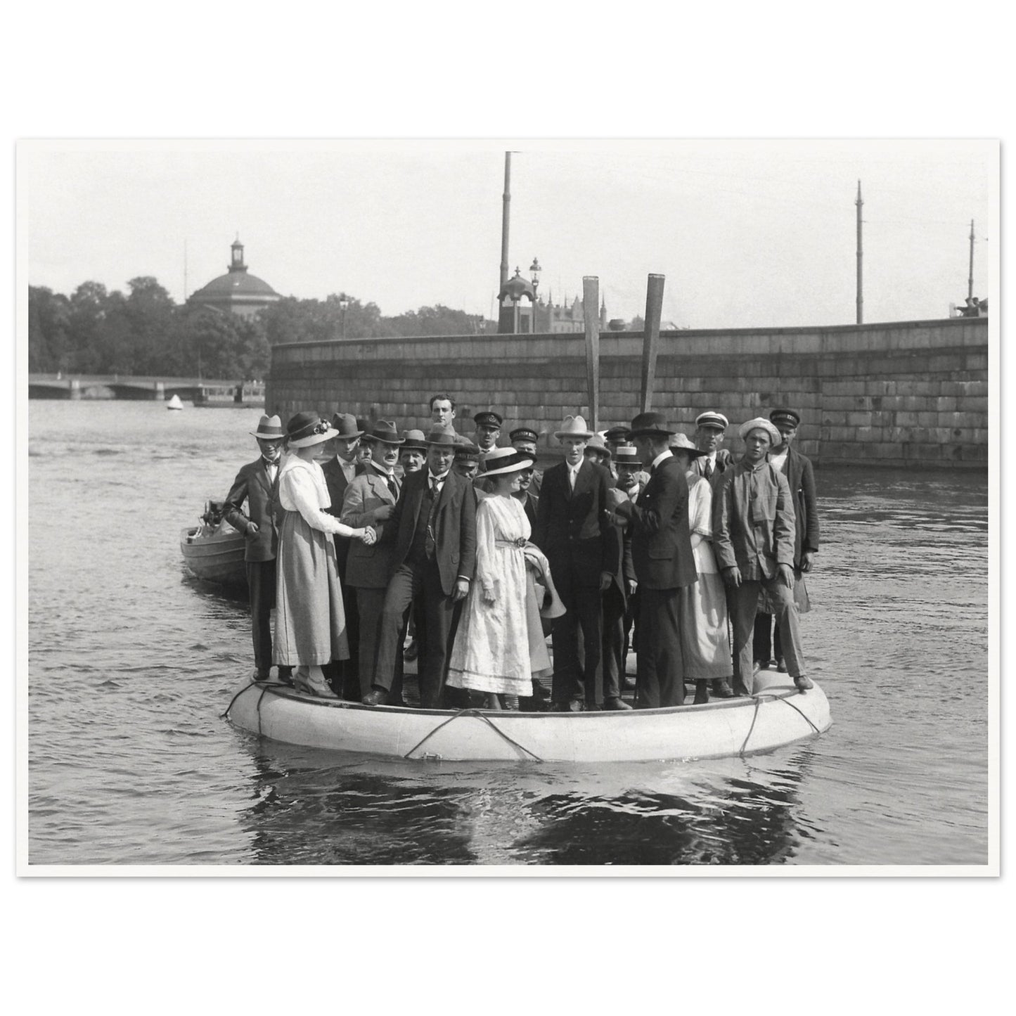 b5124b61-08e8-4727-9ff8-9c75ad20543c