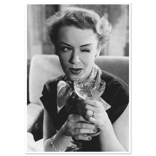 Annalisa Ericson skådespelare i film klassiker och vintage favoriter