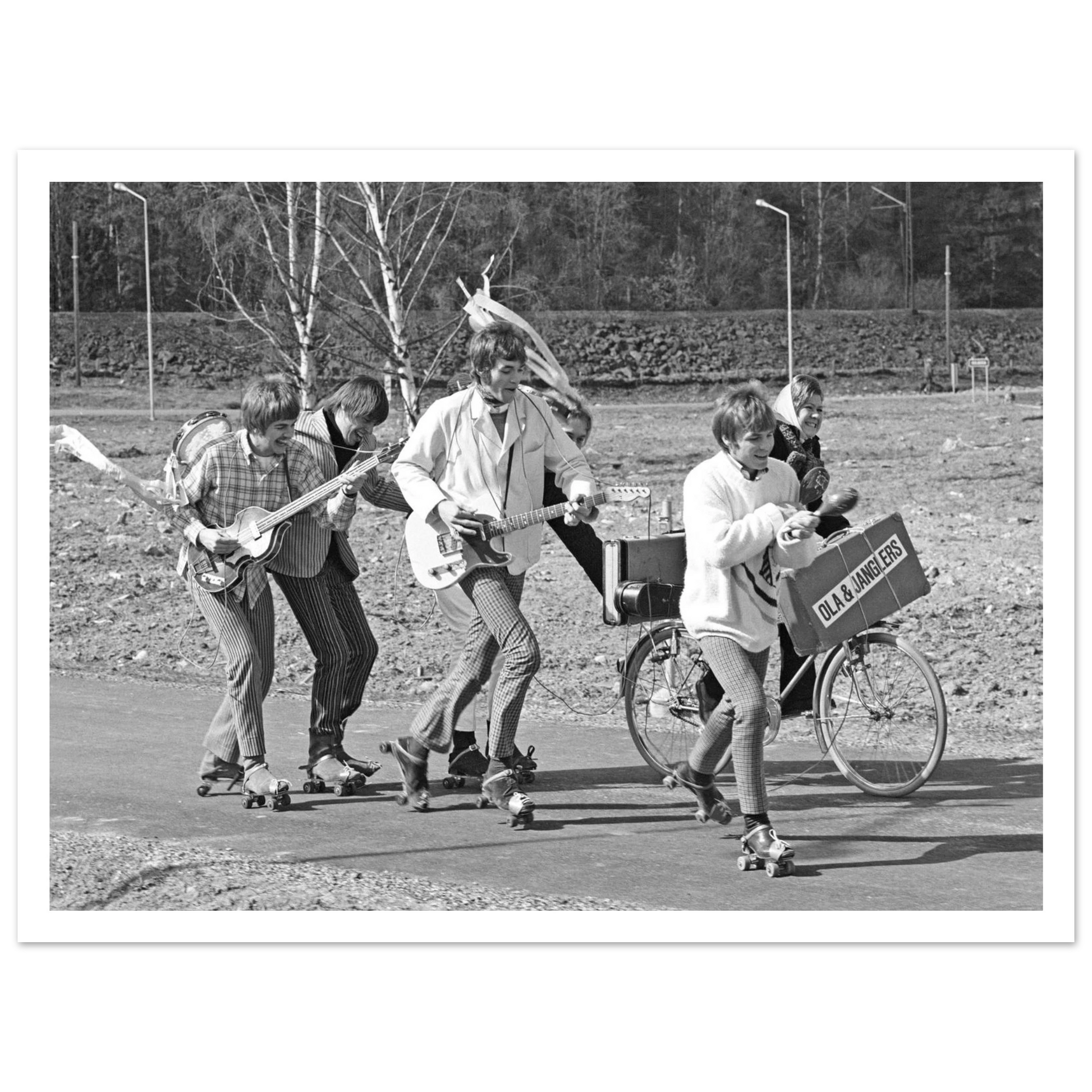 f049b94d-fc85-45ac-8bd1-a9b7e88cdc26