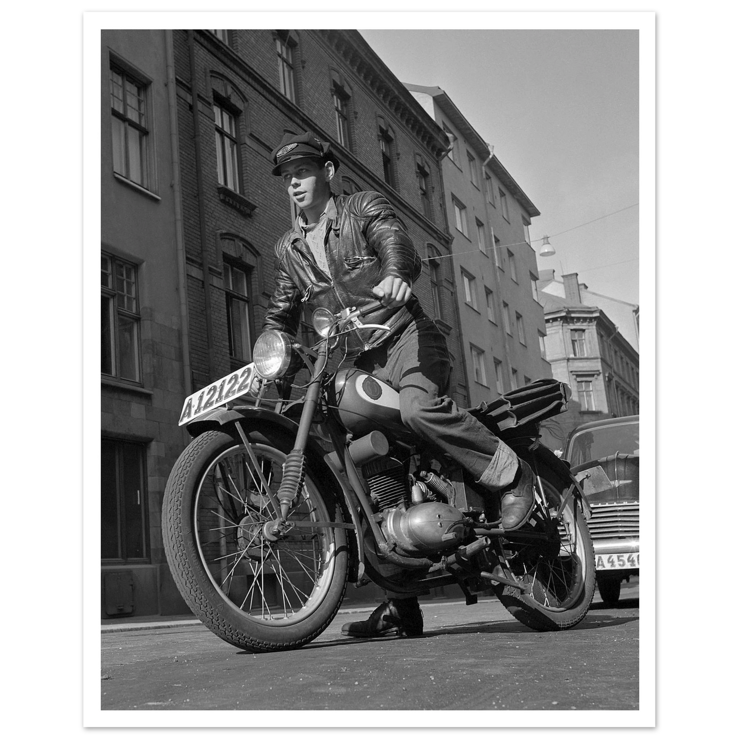 fcf99e72-bd7a-4cf9-9f50-eadc7b6f7e86